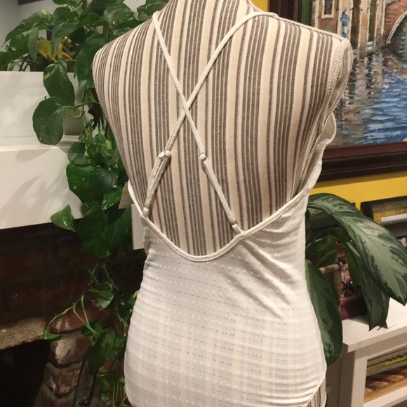 Sexy, intricate body suit from 1. State - Picture 3 of 7